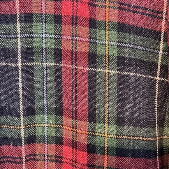 Izod Flannel Button Down Long Sleeve Plaid Shirt - Size XL - Picture 5 of 12